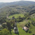 Ime dobila po devojci sa tragičnom sudbinom, tu se nalazi i velika svetinja: Planina Jelica proglašena za predeo izuzetnih…