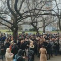Protest advokata ispred suda u Novom Sadu zbog izmena pravosudnih zakona