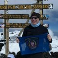 Српски потпуковник полиције Тасковић освојио врх Килиманџара: постоје успони који се мере метрима (фото)