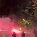 Žestoka tuča navijača u BiH, baklja ubačena u vozilo posle ludačke jurnjave automobilima