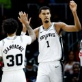 San Antonio u drugoj rundi plej-ofa NBA lige, pobede Filadelfije i Njujorka