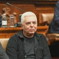 Kontroverze Borisa Bratine: Od paljenja zastave EU do optuživanja profesionalnih medija da su ispostave stranih agentura