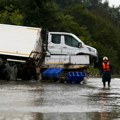 Potpuni kolaps u Istanbulu: Poplave paralisale grad, nastava obustavljena, a nevreme odnelo žrtve (foto/video)