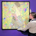 Rekord aukcijske prodaje u Evropi: Klimtova „Dama sa lepezom“ prodata za 86 miliona evra