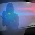 Vandalizam u Vranju-Tri maskirana muškarca razlupali automobil ispred porodične kuće(Video)