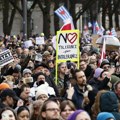Hiljade ljudi u Nemačkoj stvorilo ljudski lanac, protestuju protiv ekstremne desnice