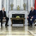 Путин и Лукашенко разговарали чак 14 сати? Нови детаљи сусрета руског и белоруског председника