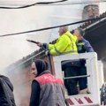 Matetrijalna šteta ogromna, svi stanari evakuisani: Lokalizovan požar u Novom Pazaru