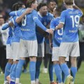 Napoliju istorijsko finale Superkupa Italije, Neres heroj