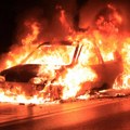 Tela izgorela do kostiju! Četvoro mrtvih u stravičnom sudaru BMW-a i kamiona kod Mirkovaca – među stradalima možda i deca