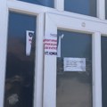 Inspektori u Kosovskoj Kamenici zatvorili srpsku ambulantu