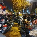 Novosađani na raskrsnici kod Futoške dočekali bajkere (FOTO i VIDEO)