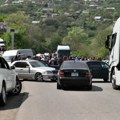 Jermenski demonstranti blokirali autoput za Tbilisi: Protestuju zbog razgraničenja sa Azerbejdžanom (video)