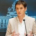 Ristić kao da se probudio 2022. Godine: Mrzi sve što je njegov profesorski alter ego prethodno radio (foto)