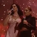 Tanja Savić zapevala Džejev najveći hit: Na bini joj se pridružile bomba koju godinama nismo videli na sceni