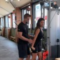 "To je najmanje lepo kod žena" Sanja Marinković s odmora direktno u teretanu: Pokazala kako vežba, pa otkrila koji deo tela…