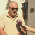 Dve paralelne sednice u Bogatiću - opozicije na ulici sa građanima i vlasti u zgradi Opštine, prisutna i policija