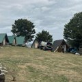 Noćenje u ručno građenim kolibama samo 15 evra Etno raj pod Durmitorom: Priroda, konji i domaća hrana (foto)