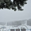 Osnovci se ranije vratili sa Kopaonika zbog stomačnih tegoba: Deca masovno imala simptome trovanja hranom, oglasio se direktor…