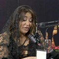 Ni svetinja nije sveta! Anu Nikolić isprozivali zbog odevne kombinacije kombinacije: " Zar takva u crkvu?"
