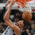 San Antonio pobedio Oklahomu i plasirao se u finale NBA lige