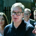 Vučić: Biće značajno povećanje penzija, plata, minimalca, ali važno da bude više dece