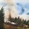 Serija požara u Istri: Angažovana dva kanadera da gase vatru