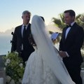 Želela je jeftiniju dekoraciju za venčanje: Kad je došla pred oltar i videla šta je dobila, zinula od šoka