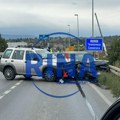 Teška nezgoda na mostu preko reke Čemernica kod Čačka: Sudarili se džip i pasat, troje lica povređeno - vozilom Hitne…