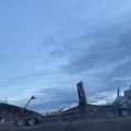 U urušavanju hangara na aerodromu u Ajdahu poginulo troje, povređeno devetoro (video)