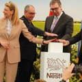 Vučić u Surčinu na otvaranju nove fabrike Nestle (video)