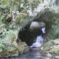 Nestvarni prirodni dragulj u srcu Srbije: Vodena pećina kod Arilja oaza netaknute prirode