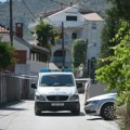 Muškarac šipkom udario devojku: Potera u Splitu, policija traga za osumnjičenim, poziva građane da pomognu