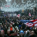 Hiljade ljudi na protestima u Gruziji uoči inauguracije novog predsednika