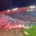 Torcida napravila neviđeni haos na Poljudu! Ogorčeni navijači Hajduka vređali svoje igrače, pa ih gađali bakljama zbog sramne…