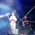 Breskvica oduševila decu, a gradonačelnik izrazio nadu da pevačica bude stanovnik Leskovca?!