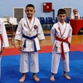 Srebro i bronza vredni kao zlato: Veliki uspeh najmlađih karatista paraćinske „Crnice“