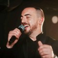 O njega se svi otimaju u crnoj gori! Za ovog pevača možda niste čuli, a u susednoj državi svi otkidaju na njega