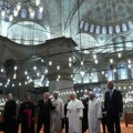 Papa Lav posetio Plavu džamiju u Istanbulu, sastao se sa patrijarhom Vartolomejom: "Odbacujem svaku upotrebu vere u cilju…
