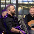 "Mir je najveći luksuz" Harmonikaš Borko Radivojević sumirao godinu, pa progovorio o estradi: "Ima neprofesionalnih ljudi u…