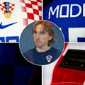 "Podseća me na 1990. godinu": Pogledajte novi dres Hrvatske, Modrić odmah istakao detalj