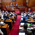 Sednica Skupštine o smeni Vlade Srbije odložena za 12 časova jer nema kvoruma