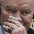 "Jedva priča, verovatno neće moći da bude izlečene": Ratko Mladić u vrlo teškom stanju, javio se njegov sin