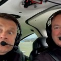 U aviončiću bez toaleta i hrane leteli na Mundijal