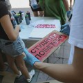 Rojters o skupu u Kraljevu: Srbi nastavili proteste posle izjave predsednika Vučića da odlazi