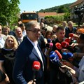 Vučić: "Moramo ulagati u siromašnija mesta u Srbiji"; "Plate u Leskovcu i dalje niske, uložićemo mnogo više"