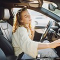 Rashladite auto koji je stajao na suncu trikom od 15 sekundi - klimu uključite kasnije