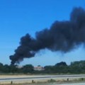 Crni dim se video s auto-puta Goreo objekat u Dobanovcima (video)