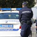 "Crvenokosa žena mi se pojavila na vratima, izvadila nož i počela da viče ovo": Teroriše ljude po Beogradu i upada im u…