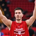 Da li ovaj detalj sa jučerašnje utakmice Olimpijakosa znači da Filip Petrušev dolazi u Zvezdu?